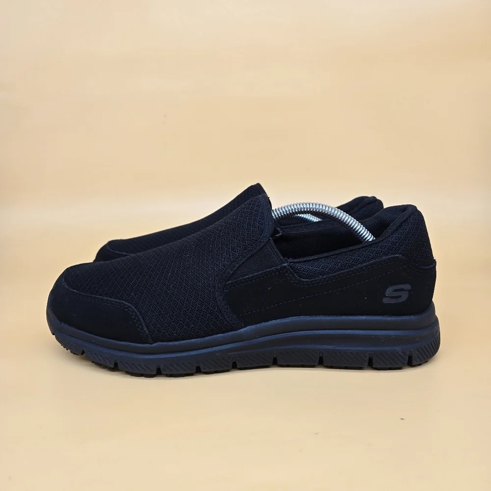 Skechers Work™ Relaxed Fit® Squad Chaos Urgran Women's Shoes Size 11
